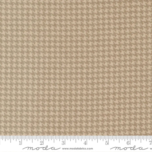 Lakeside Gatherings Flannel - Hounds Tooth Sand