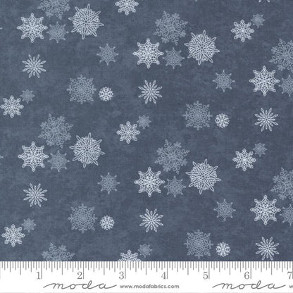 Winter Flurries - Snowfall Winter Snowflakes